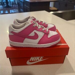 Nike Dunk Low 
Toddler size US 9.5 C EUR 27
